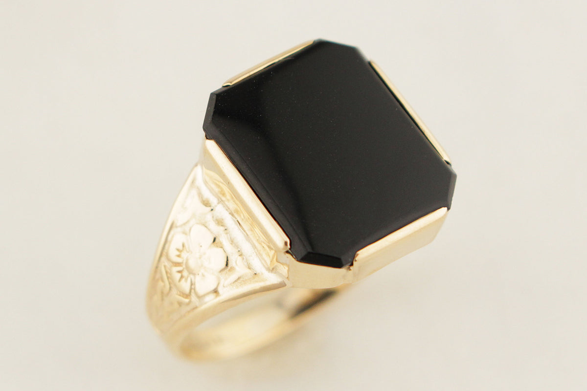 VINTAGE c1950 ONYX RING 9ct YELLOW GOLD