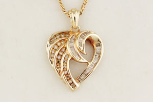 CONTEMPORARY DIAMOND HEART PENDANT 9ct GOLD