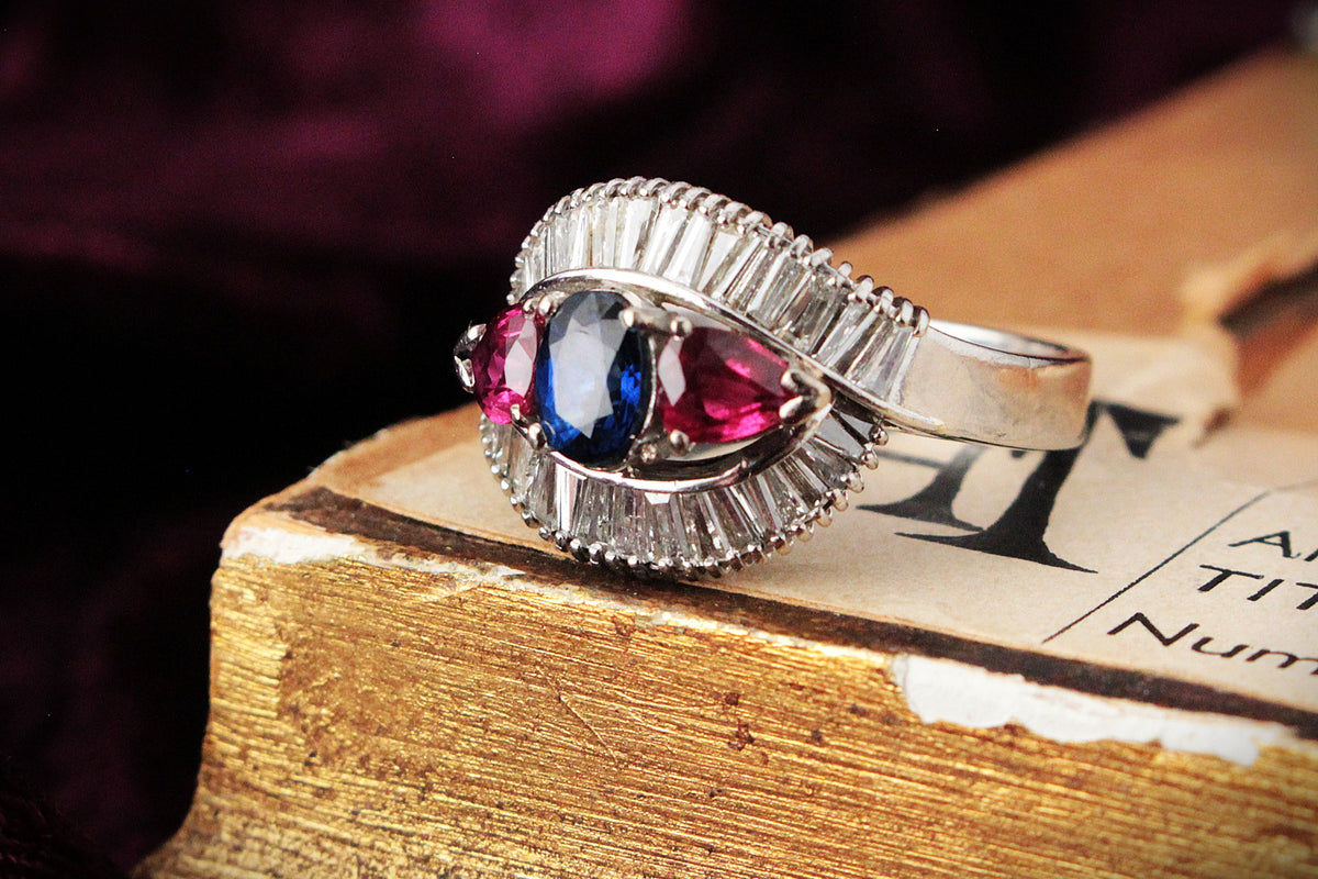 VINTAGE PLATINUM 1940&#39;s SAPPHIRE, RUBY &amp; DIAMOND RING