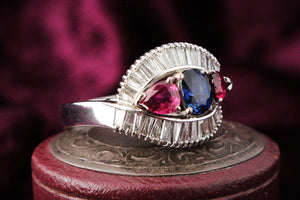 VINTAGE PLATINUM 1940's SAPPHIRE, RUBY & DIAMOND RING