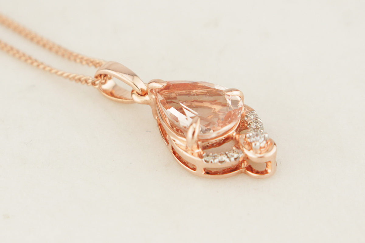 MODERN MORGANITE &amp; DIAMOND PENDANT &amp; CHAIN ON 9CT ROSE GOLD