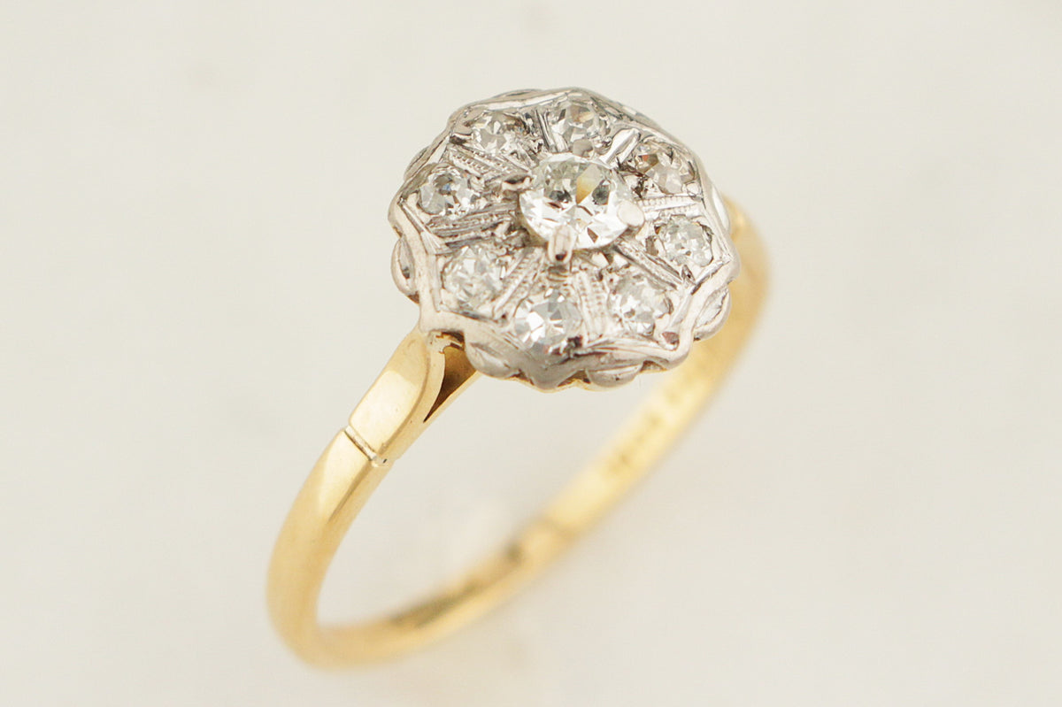 ANTIQUE EDWARDIAN c1910 DIAMOND DAISY RING 18ct GOLD & PLATINUM