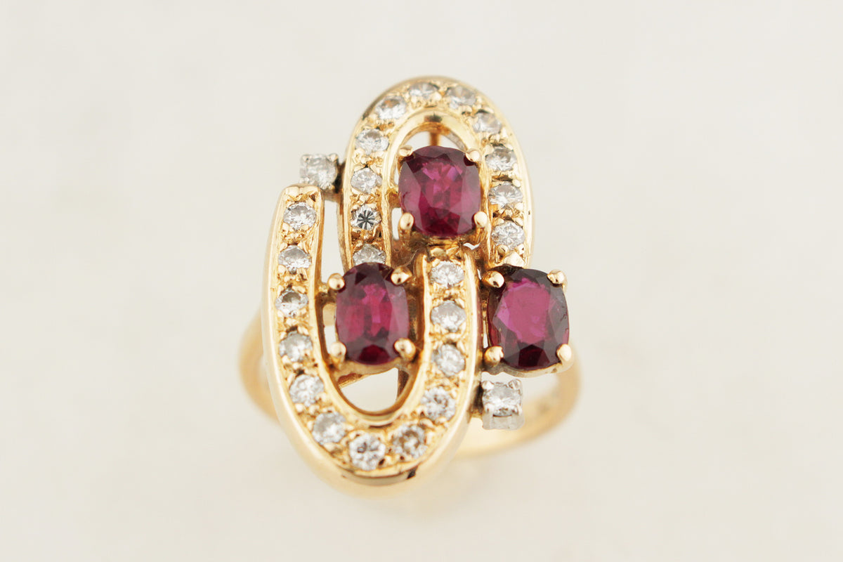 MID CENTURY RUBY &amp; DIAMOND RING 18ct GOLD