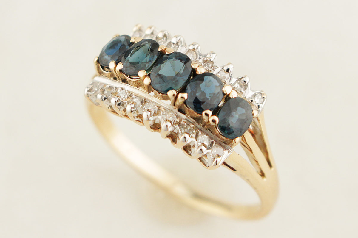 RETRO c1980 SAPPHIRE &amp; DIAMOND RING 14ct GOLD