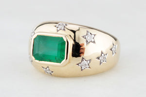 CONTEMPORARY EMERALD & DIAMOND RING 14ct GOLD