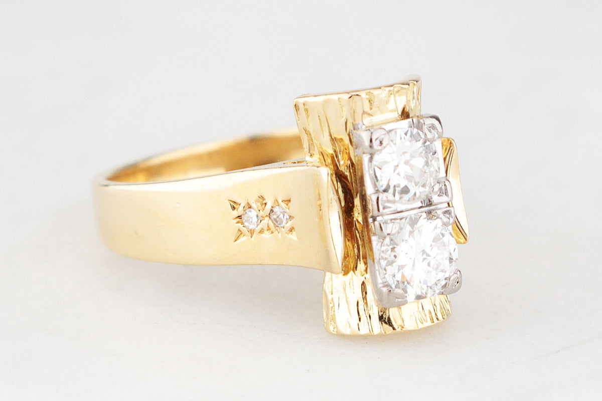 MID-CENTURY .68ct DOUBLE DIAMOND RING 18ct GOLD