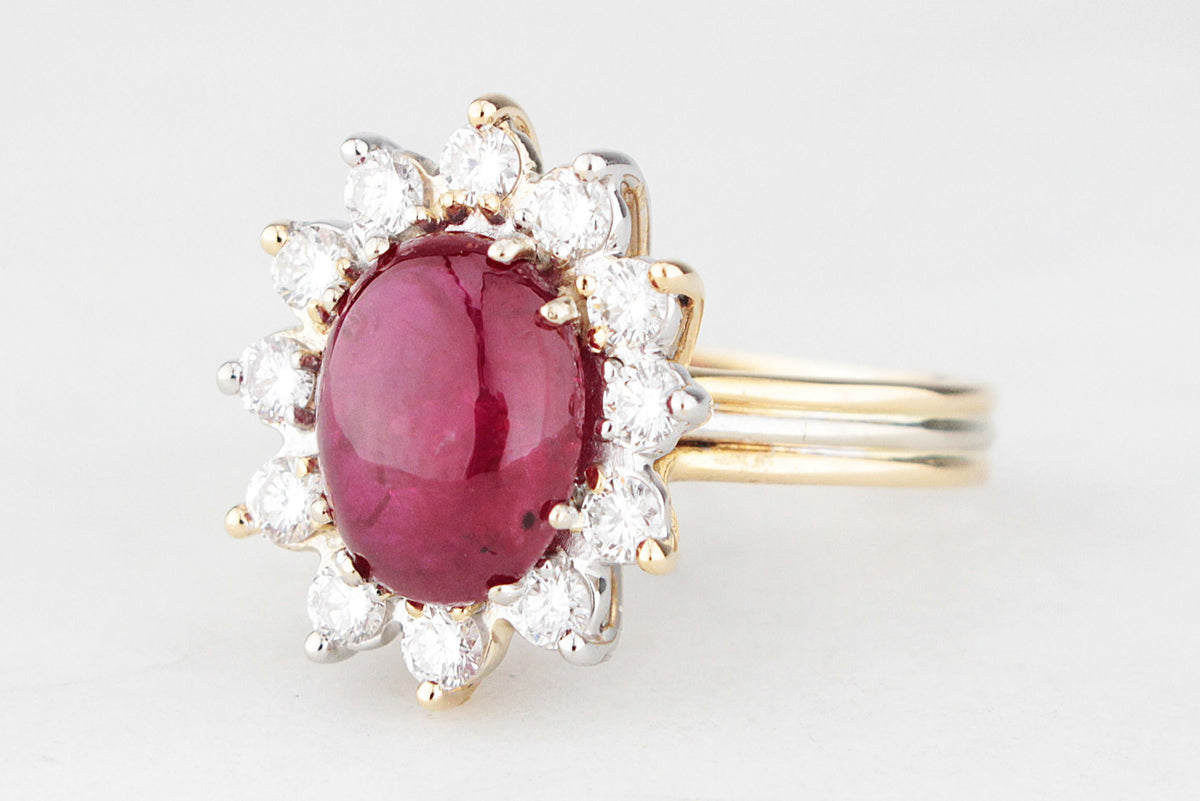 VINTAGE c1960 RUBY &amp; DIAMOND CLUSTER RING 18ct GOLD