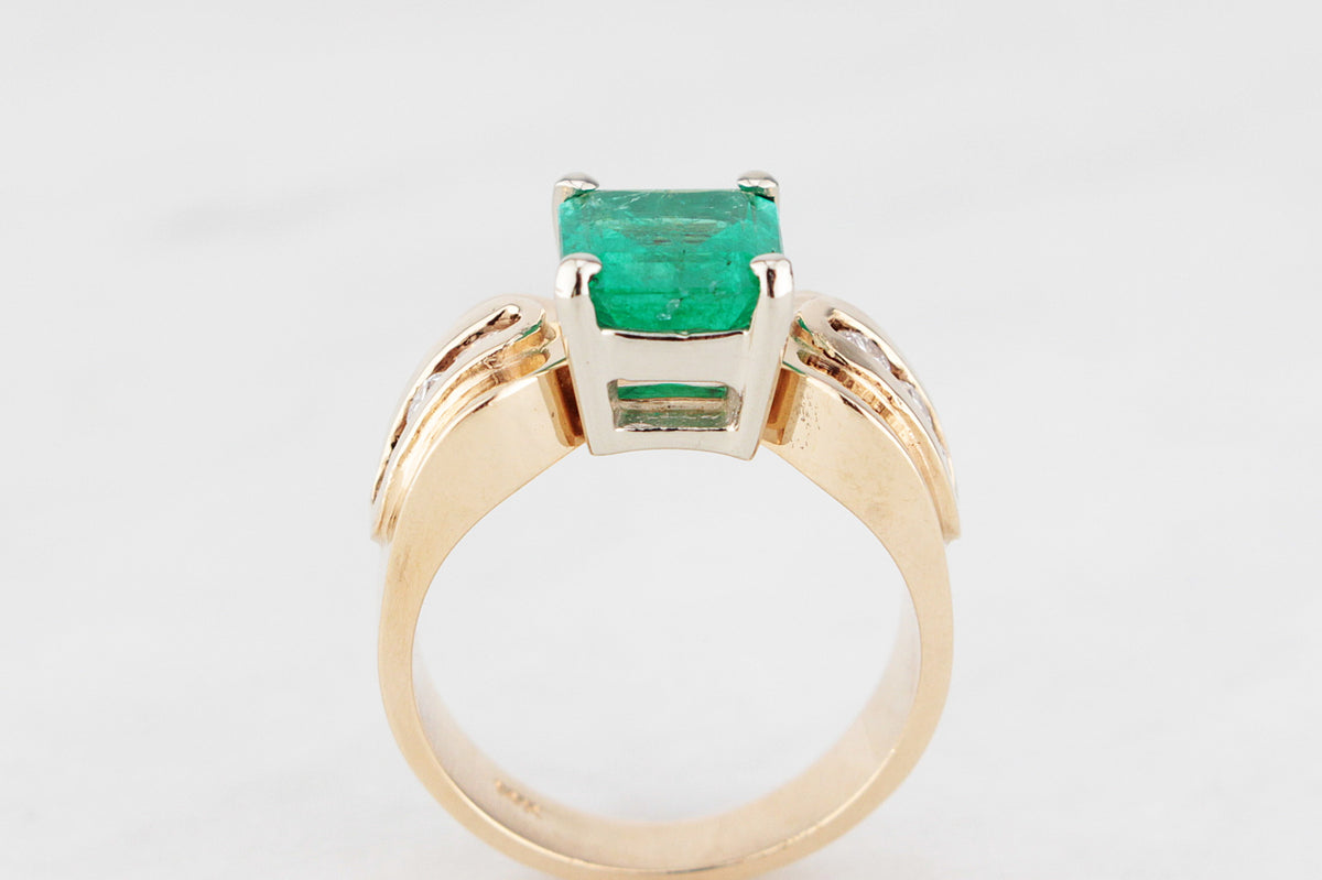 VINTAGE 1940/50’s EMERALD &amp; DIAMOND RING 14ct GOLD