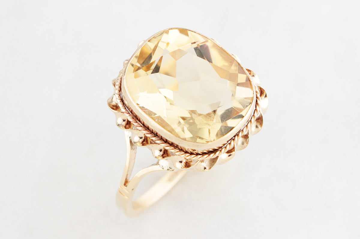 RETRO 1965 CITRINE COCKTAIL RING 9ct GOLD