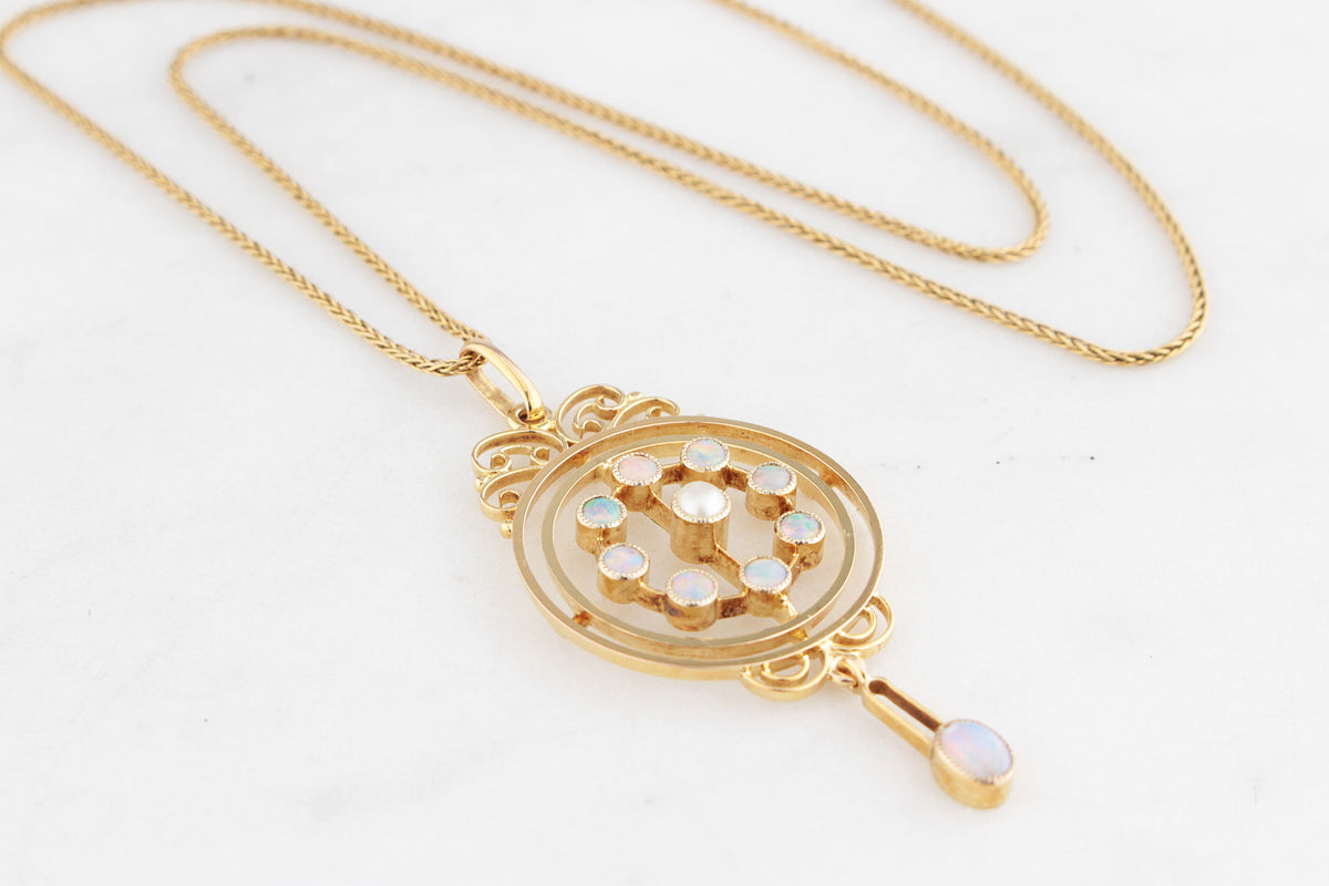 ANTIQUE EDWARDIAN c1900 OPAL PENDANT 9ct GOLD