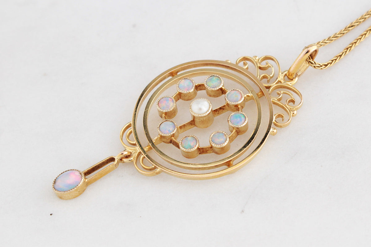 ANTIQUE EDWARDIAN c1900 OPAL PENDANT 9ct GOLD