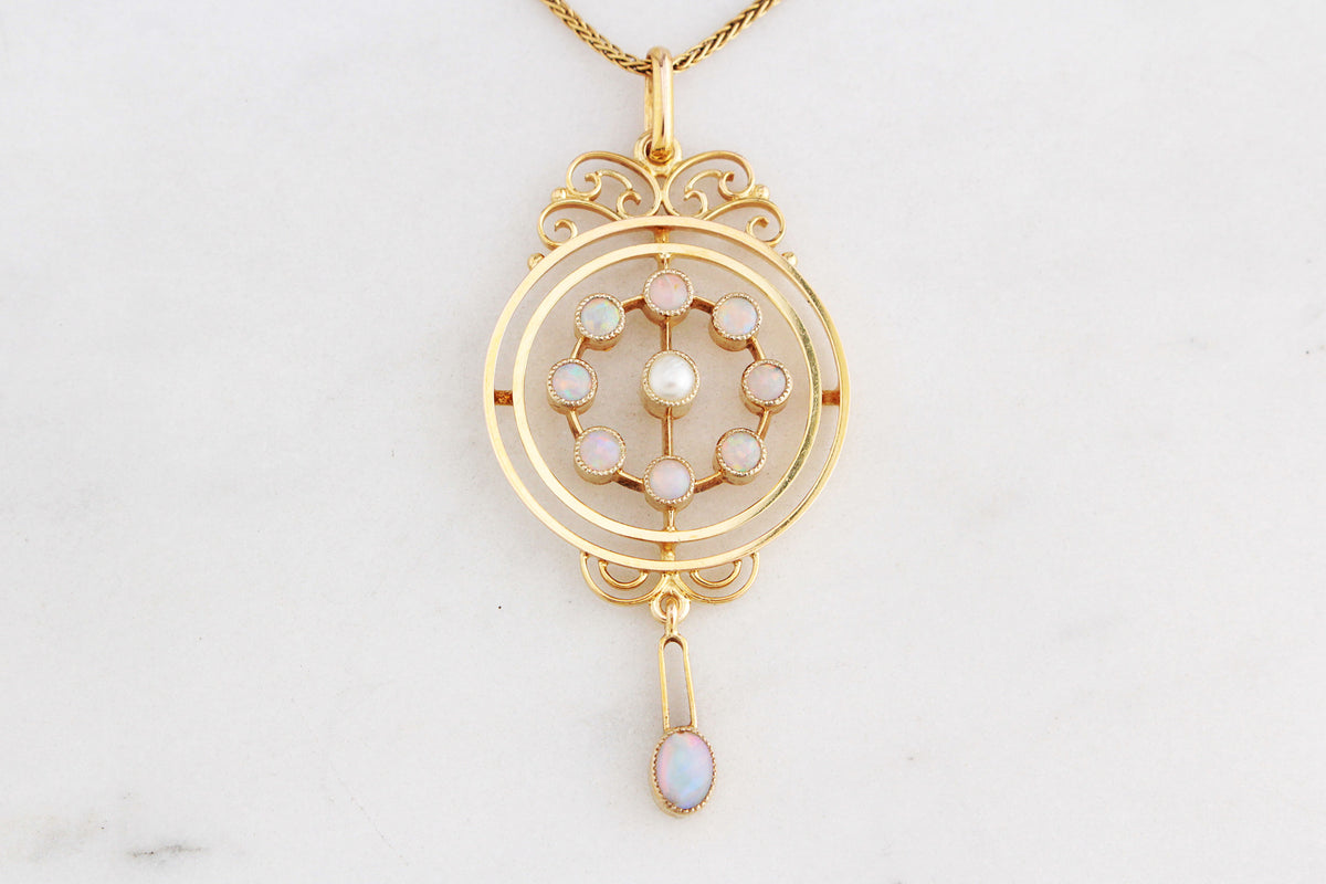 ANTIQUE EDWARDIAN c1900 OPAL PENDANT 9ct GOLD
