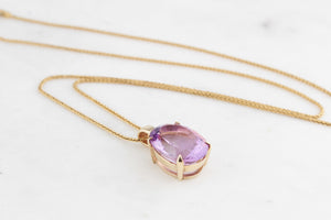 CONTEMPORARY 8.70ct AMETHYST PENDANT 9ct GOLD