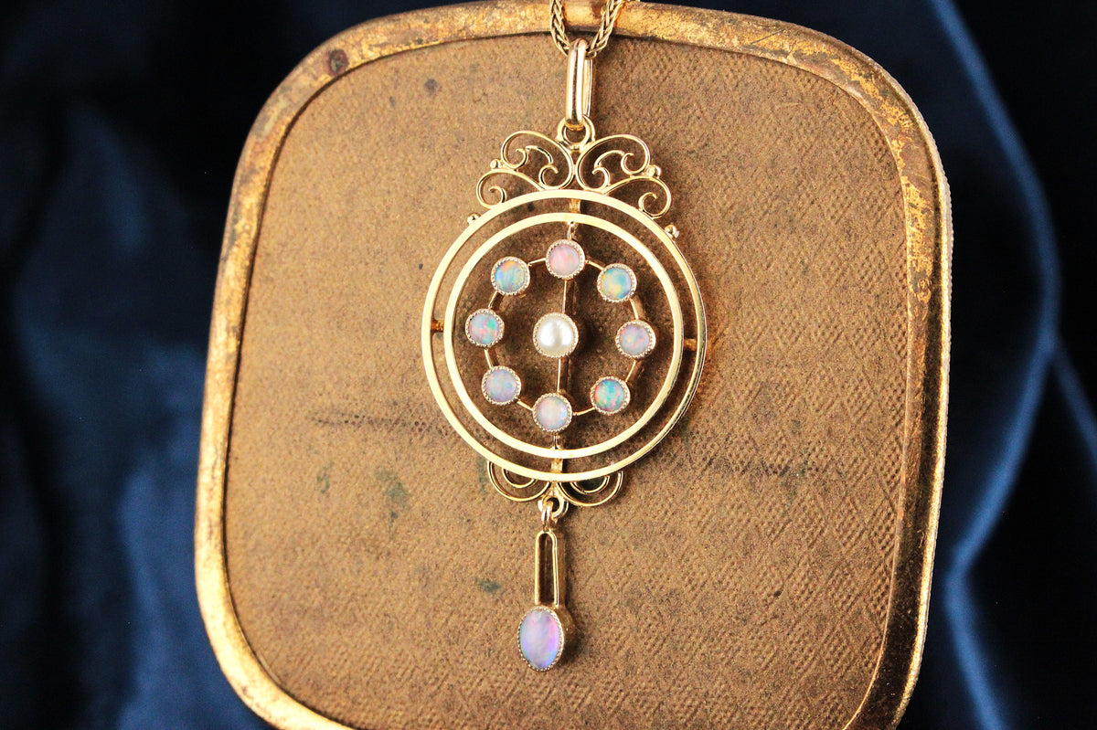 ANTIQUE EDWARDIAN c1900 OPAL PENDANT 9ct GOLD