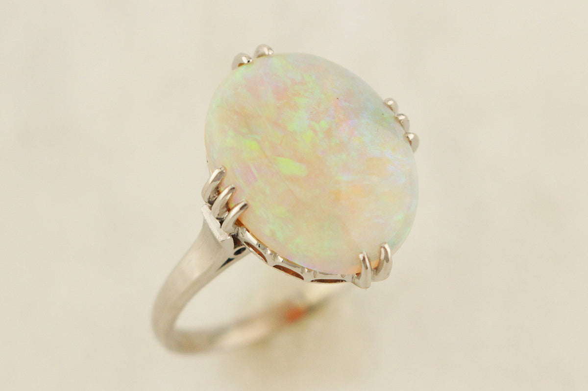 VINTAGE LATE ART DECO c1930 SOLID OPAL COCKTAIL RING PLATINUM