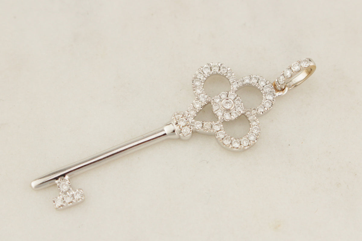 MODERN DIAMOND KEY PENDANT 18ct WHITE GOLD