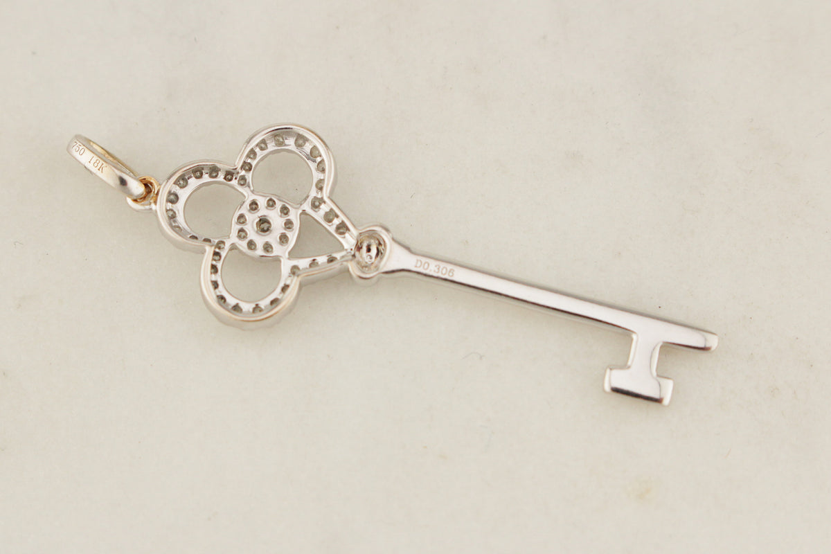 MODERN DIAMOND KEY PENDANT 18ct WHITE GOLD