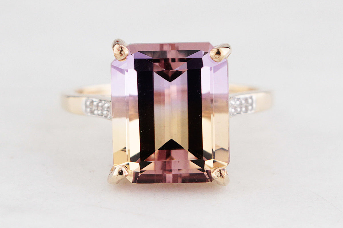 MODERN 6.4ct AMETRINE &amp; DIAMOND RING 9ct GOLD