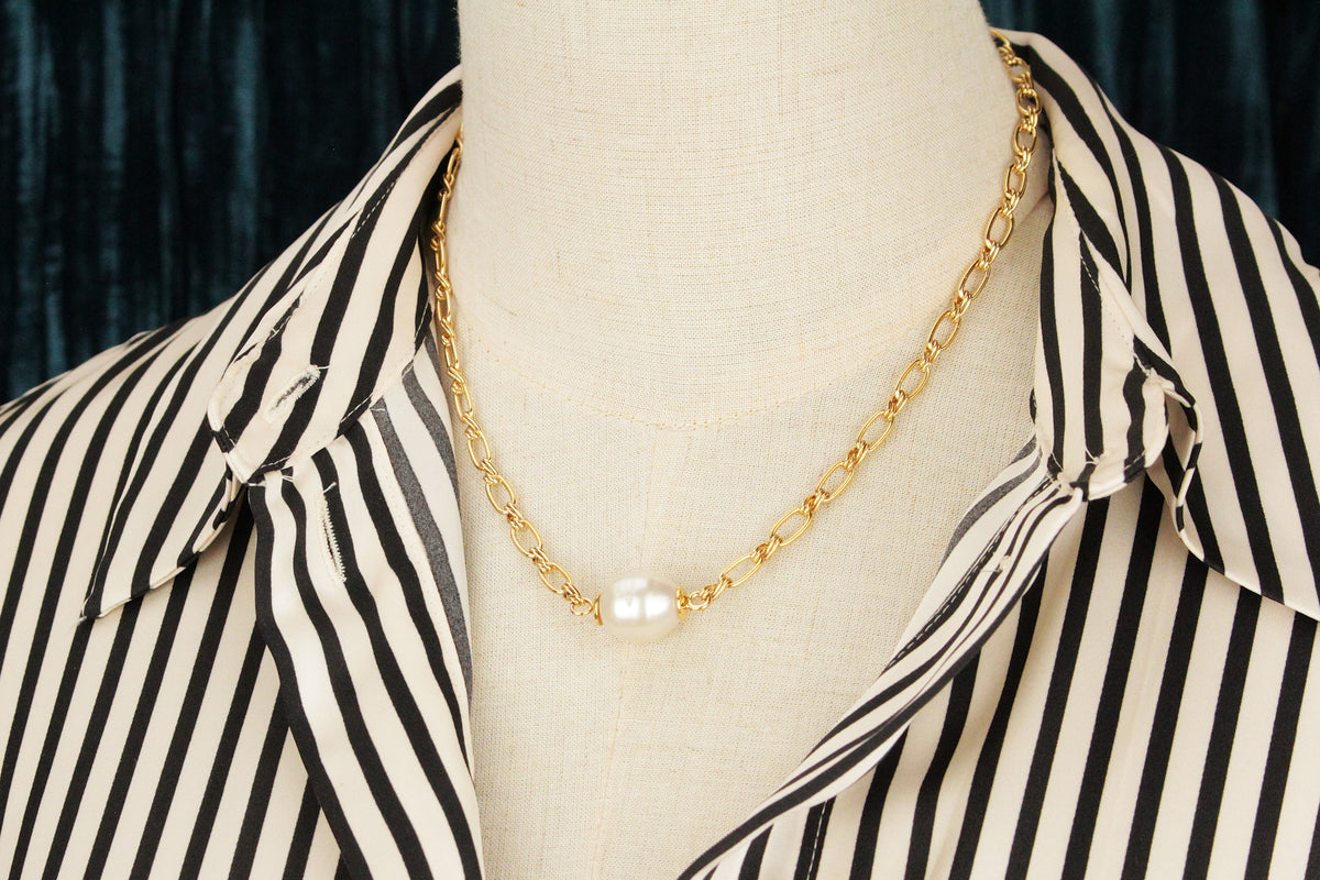 RETRO c1980 SEMI BAROQUE PEARL NECKLACE 9ct GOLD