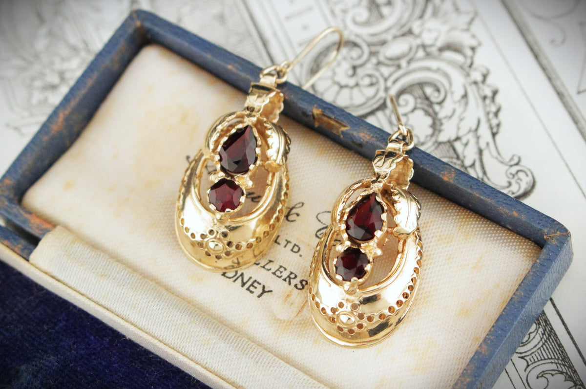 ANTIQUE VICTORIAN c1830 GARNET EARRINGS 9ct GOLD