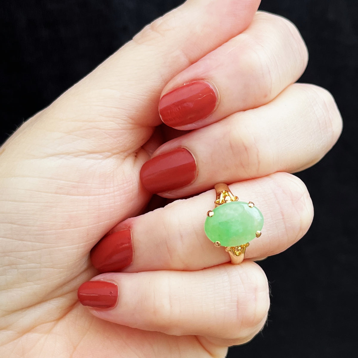VINTAGE 1940s JADE RING 14ct GOLD
