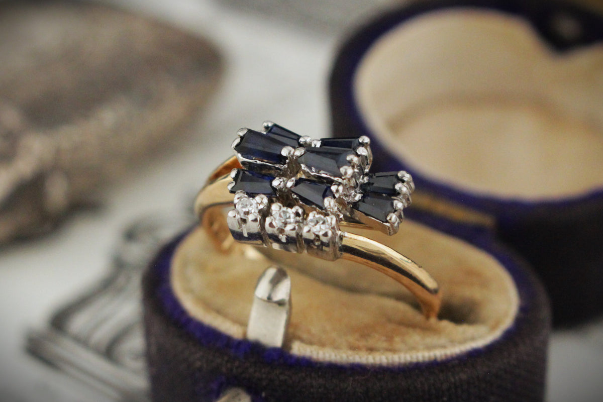 VINTAGE RETRO ERA c1940/50 SAPPHIRE &amp; DIAMOND RING 14ct GOLD
