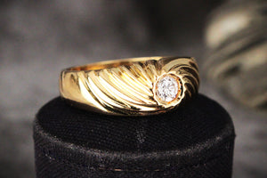 VINTAGE .25ct SOLITAIRE RING 18ct GOLD