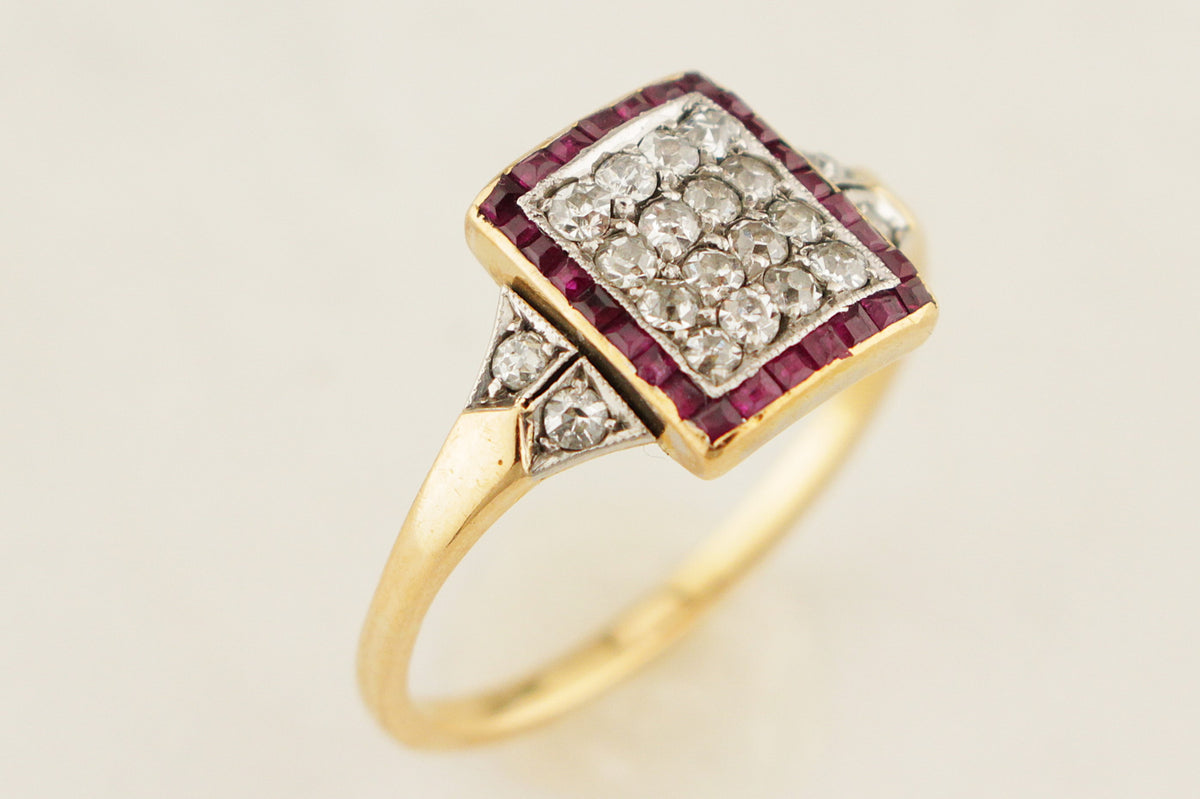 ANTIQUE ART DECO c1920 DIAMOND &amp; RUBY RING 18ct GOLD