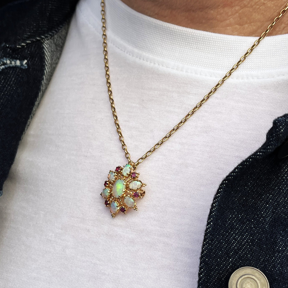 VINTAGE OPAL &amp; RUBY STARBURST PENDANT/BROOCH 9ct GOLD