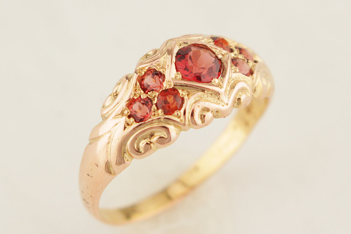 ANTIQUE EDWARDIAN c1900 GARNET RING 9ct GOLD