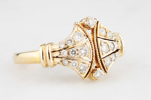 VINTAGE ART NOUVEAU STYLE 18CT DIAMOND RING 18ct GOLD