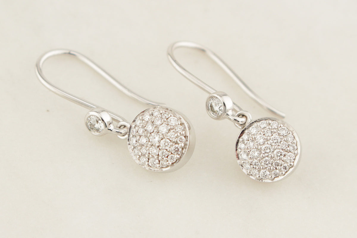 CONTEMPORARY DIAMOND CLUSTER EARRINGS 18ct GOLD