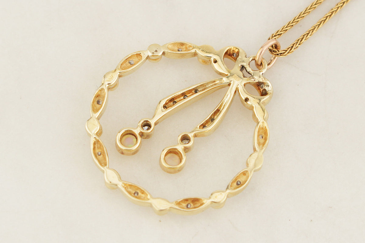 VINTAGE c1940 EDWARDIAN STYLE OPAL &amp; DIAMOND PENDANT 14ct GOLD