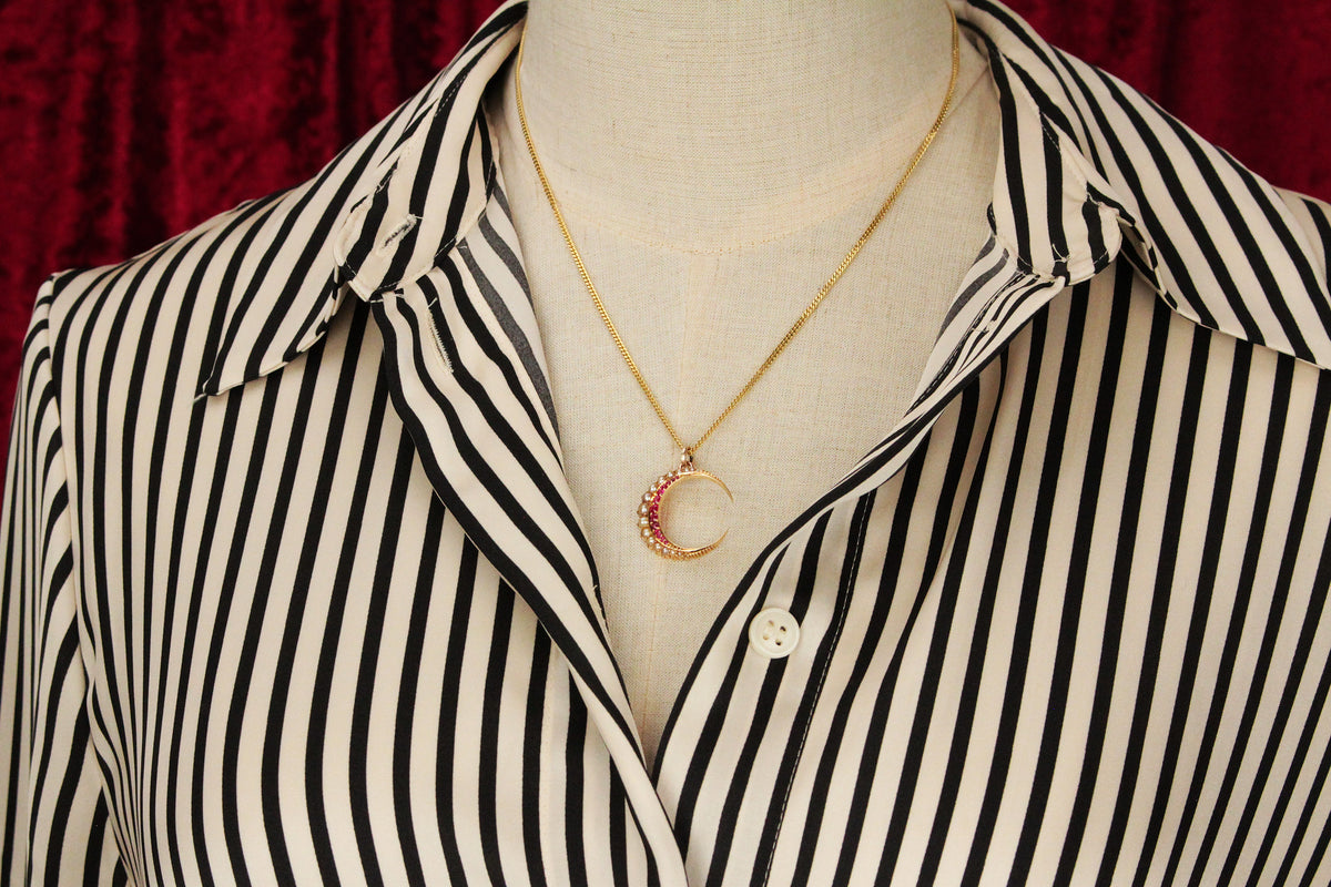 ANTIQUE EDWARDIAN RUBY &amp; SEED PEARL CRESCENT MOON PENDANT 15ct GOLD