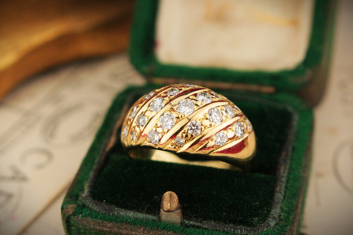 VINTAGE ESTATE 1.25ct DIAMOND BOMBE RING 18ct GOLD