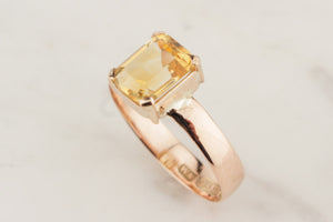 ANTIQUE VICTORIAN 1898 CITRINE RING ON 9ct YELLOW GOLD