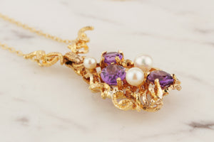 VINTAGE MID CENTURY c1960 AMETHYST & PEARL PENDANT ON 9ct YELLOW GOLD