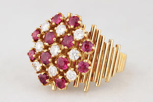 VINTAGE MID-CENTURY 1969 RUBY & DIAMOND RING 18ct GOLD