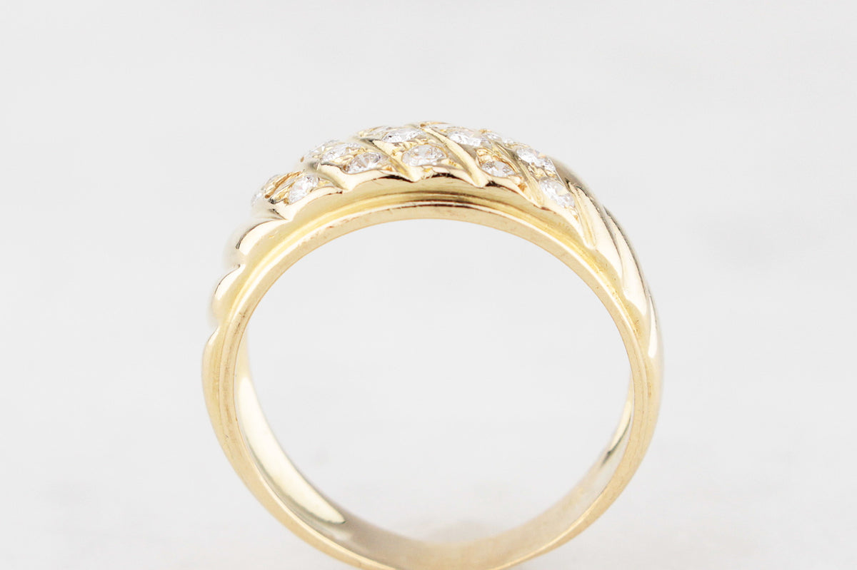 VINTAGE ITALIAN .45ct DIAMOND BAND 18ct GOLD