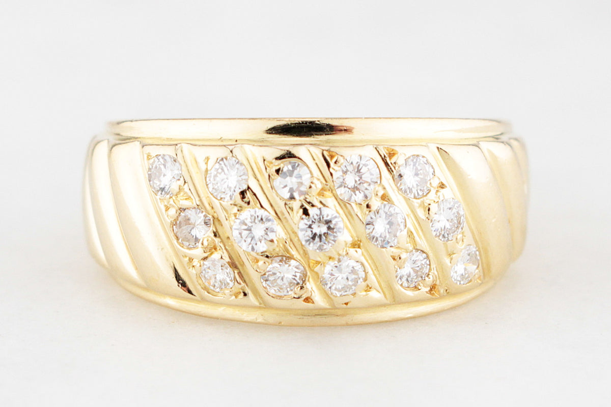 VINTAGE ITALIAN .45ct DIAMOND BAND 18ct GOLD