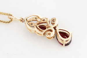 VINTAGE GARNET & DIAMOND PENDANT 9ct GOLD
