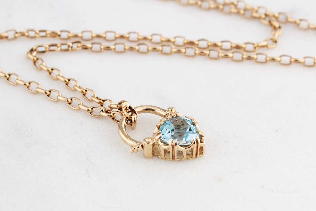 VINTAGE TOPAZ HEART PADLOCK PENDANT 9ct GOLD