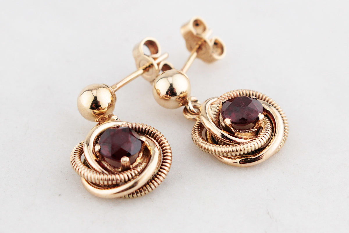 VINTAGE ‘LOVER’S KNOT’ GARNET EARRINGS 9ct GOLD