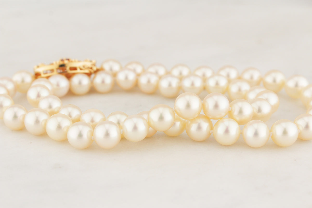 VINTAGE c1940 RUBY DIAMOND &amp; PEARL SINGLE STRAND 18ct GOLD