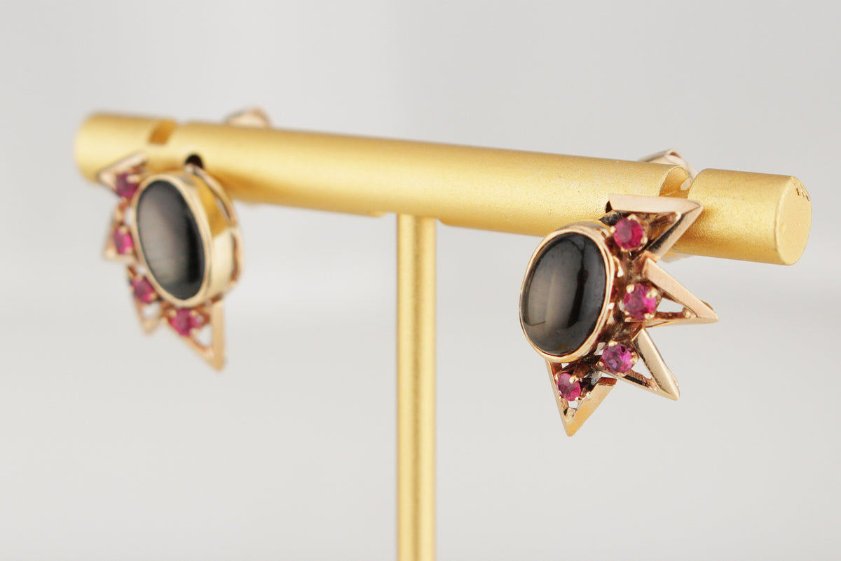 VINTAGE c1940 STAR SAPPHIRE &amp; RUBY EARRINGS 14ct GOLD