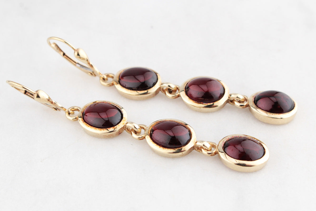 VINTAGE PYROPE GARNET DROP EARRINGS 9ct GOLD