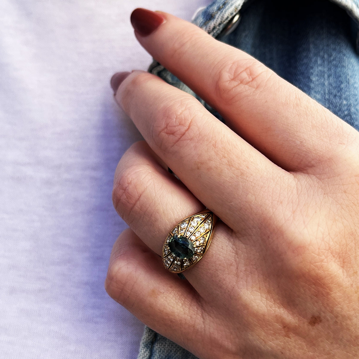 RETRO SAPPHIRE &amp; DIAMOND RING 18ct GOLD