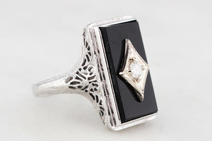 ART DECO c1930 ONYX & DIAMOND COCKTAIL RING 18ct WHITE GOLD