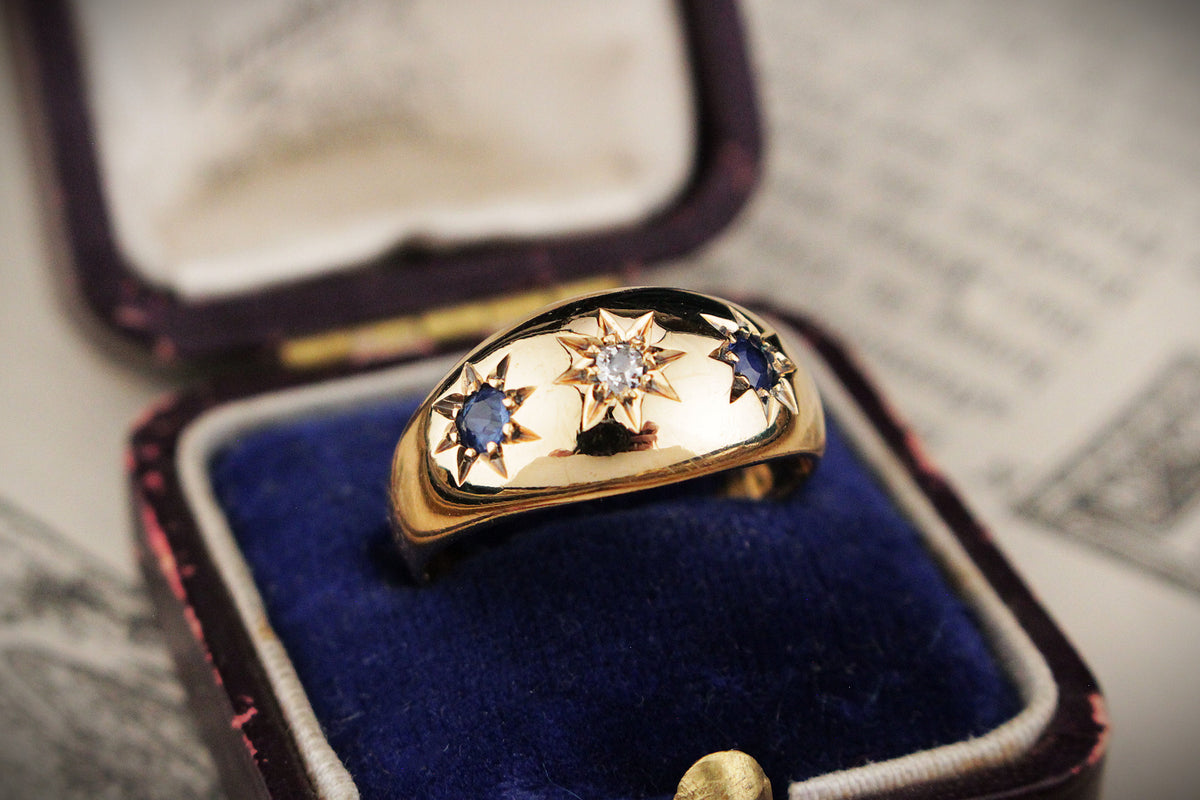 ANTIQUE EDWARDIAN 1912 STAR SET DIAMOND & SAPPHIRE RING 18ct GOLD