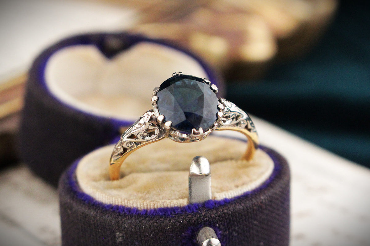 ART DECO BLUE TOURMALINE RING 18ct GOLD